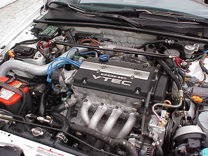 H22a in Accord.jpg