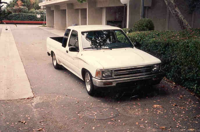 wht truck.jpg